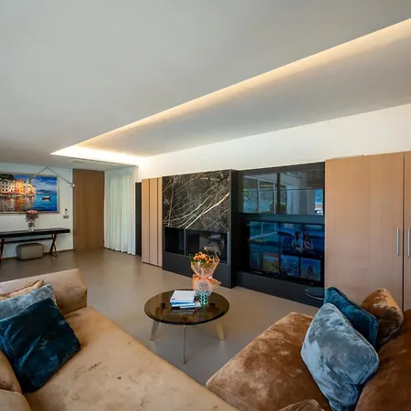 Koi - Where Luxury Meets Serenity Apartment