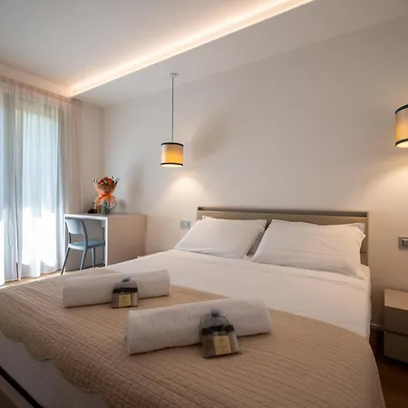 Koi - Where Luxury Meets Serenity Apartment