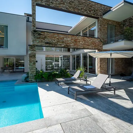 Koi - Where Luxury Meets Serenity Pianello Del Lario