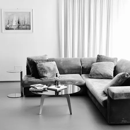 Apartment Koi - Where Luxury Meets Serenity Pianello Del Lario